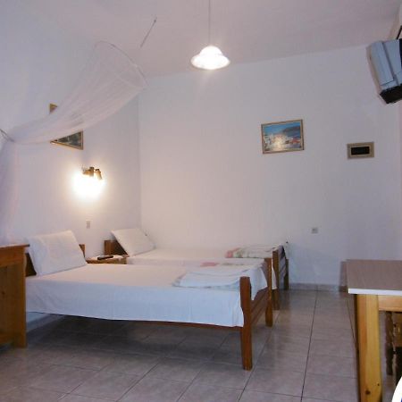 Filoxenia Apartment Skopelos Town Bagian luar foto