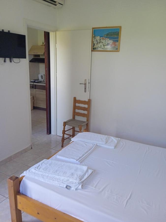 Filoxenia Apartment Skopelos Town Bagian luar foto