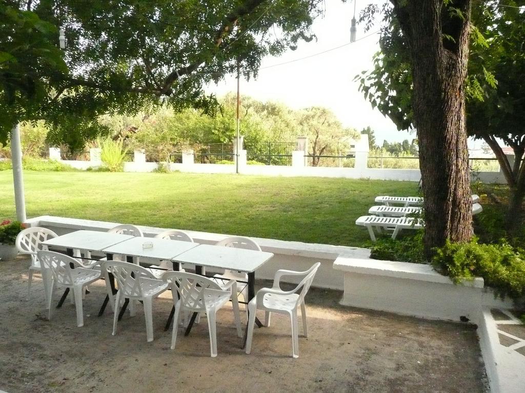 Filoxenia Apartment Skopelos Town Bagian luar foto