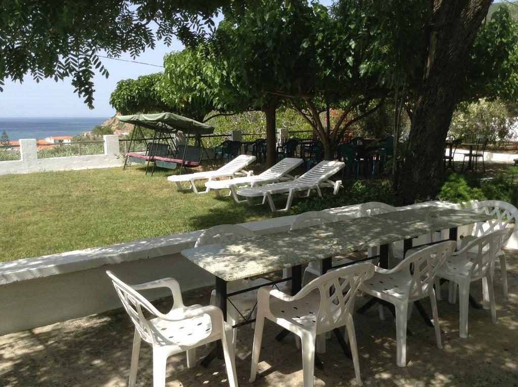 Filoxenia Apartment Skopelos Town Bagian luar foto