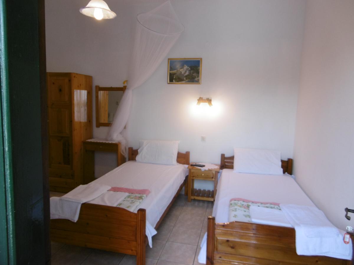 Filoxenia Apartment Skopelos Town Bagian luar foto